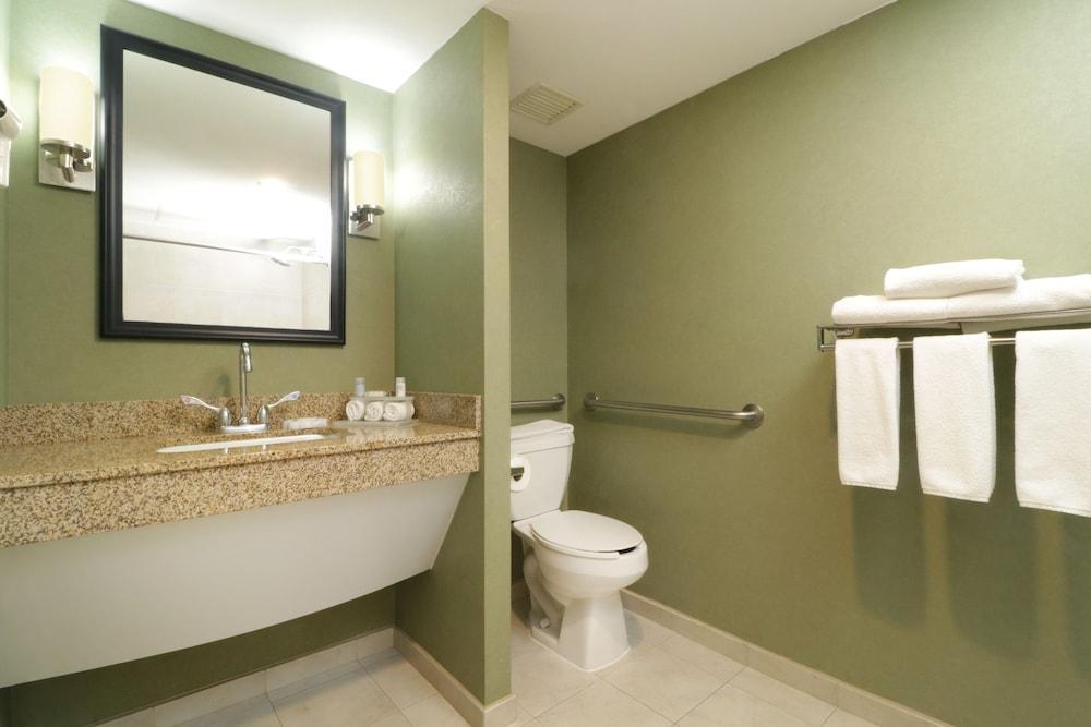 Holiday Inn Express & Suites Monterrey Aeropuerto By Ihg Apodaca Exterior photo