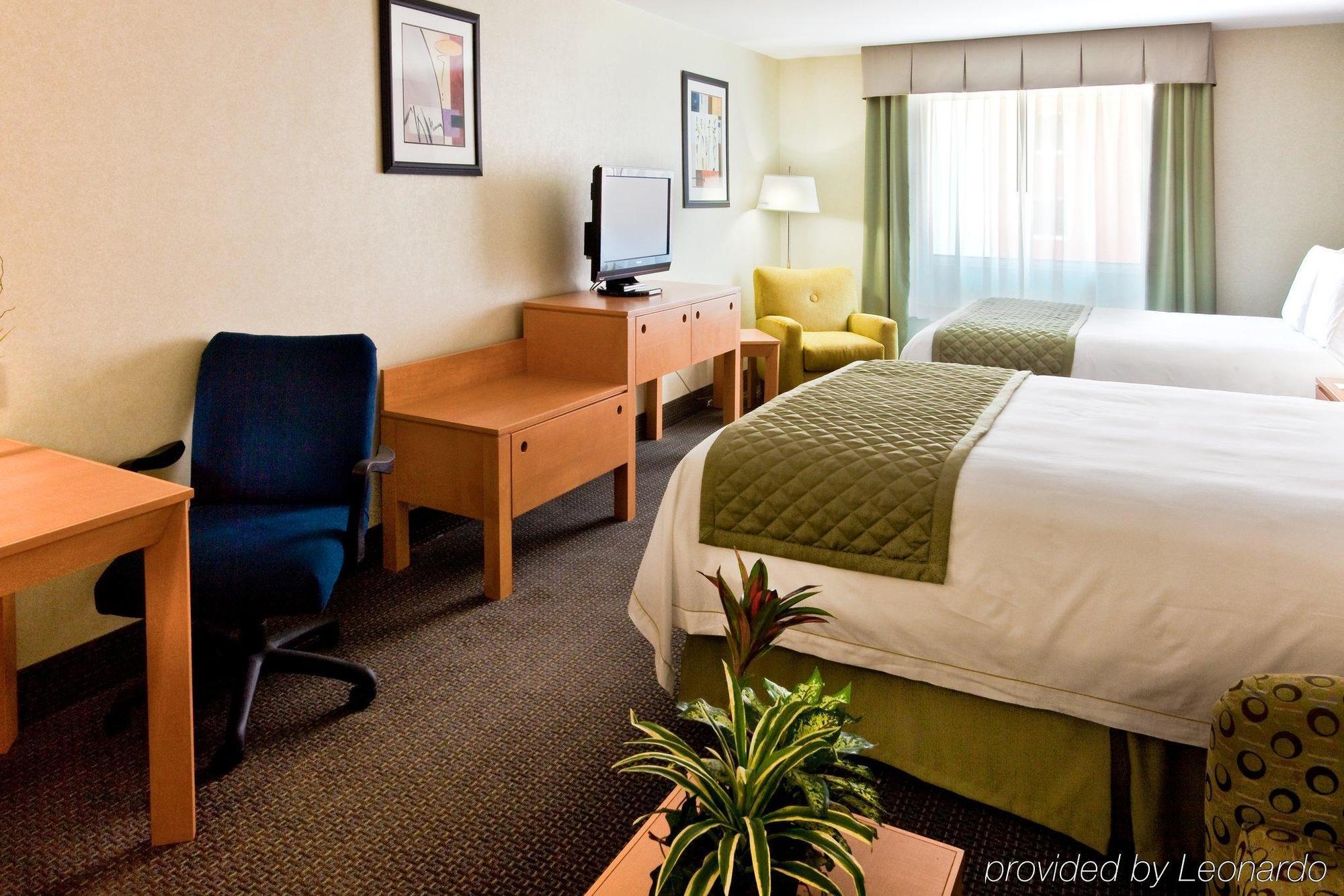 Holiday Inn Express & Suites Monterrey Aeropuerto, An Ihg Hotel Room photo