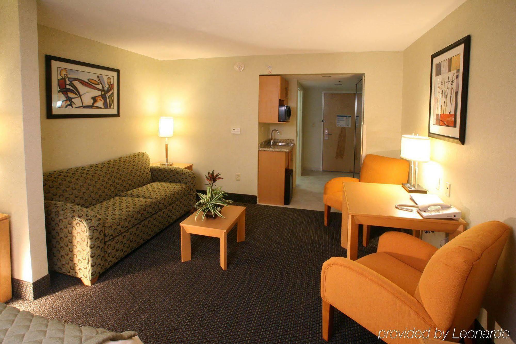 Holiday Inn Express & Suites Monterrey Aeropuerto By Ihg Apodaca Room photo