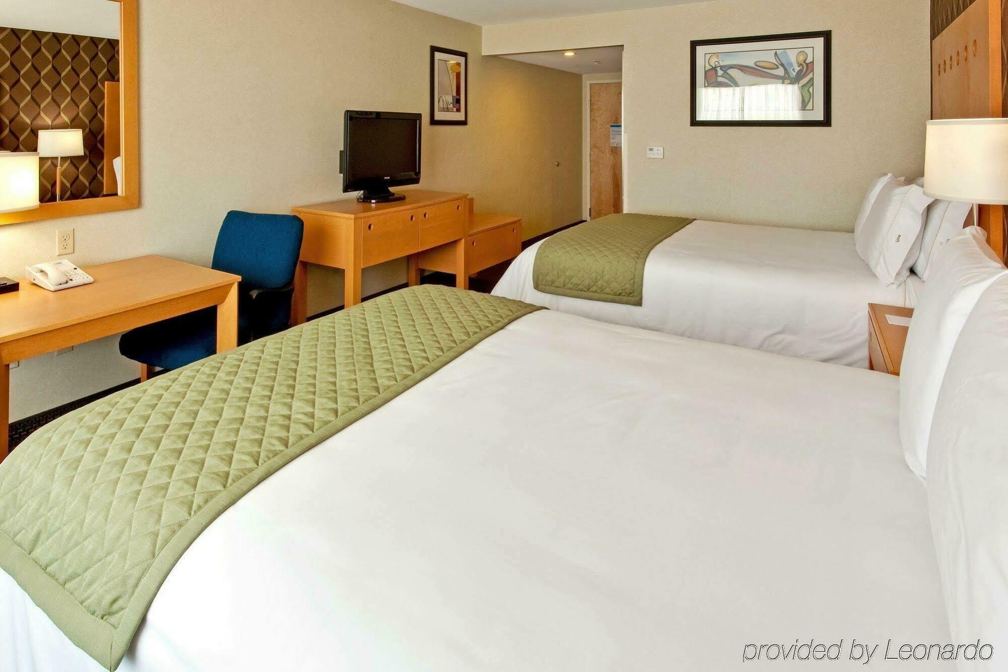 Holiday Inn Express & Suites Monterrey Aeropuerto, An Ihg Hotel Room photo