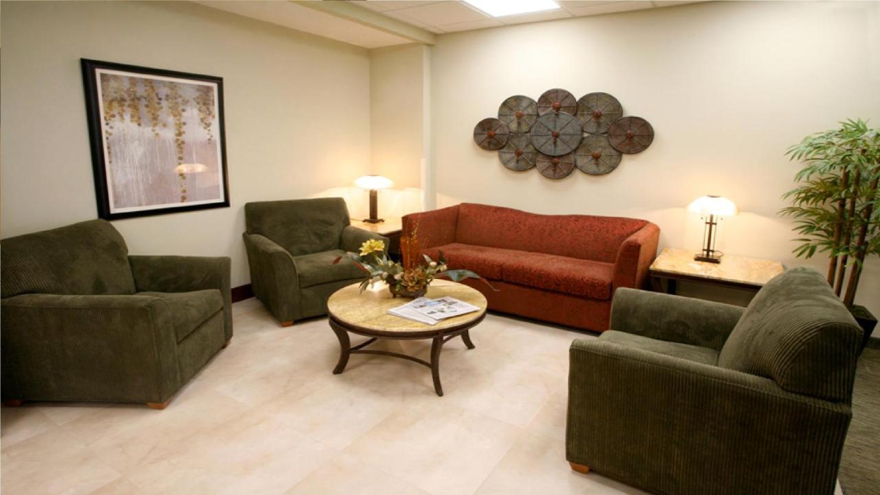 Holiday Inn Express & Suites Monterrey Aeropuerto By Ihg Apodaca Exterior photo